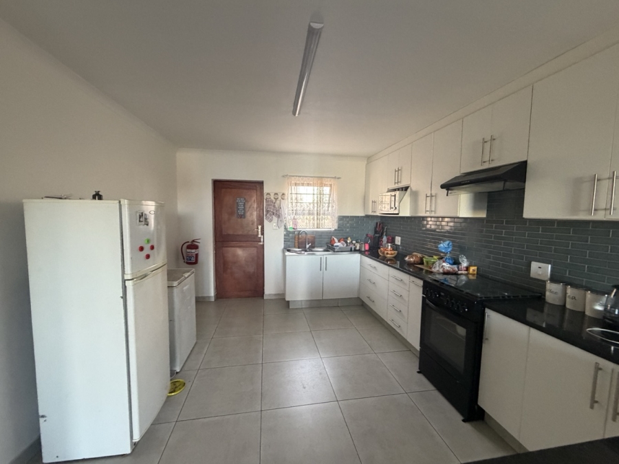 3 Bedroom Property for Sale in Mossel Bay Ext 15 Western Cape